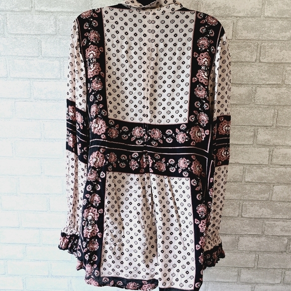 Free People Changing times Boho Tunic - Picture 8 of 10